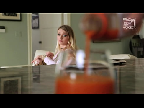 ❤️ Թեժ աղջիկը մեծ կրծքերով և կիպ փիսիկով աքաղաղ է ստանում պարտվողից, բայց շատ դժվար ️❌ Պոռնովիդեո hy.porn-mz.ru%-ով ❌❤